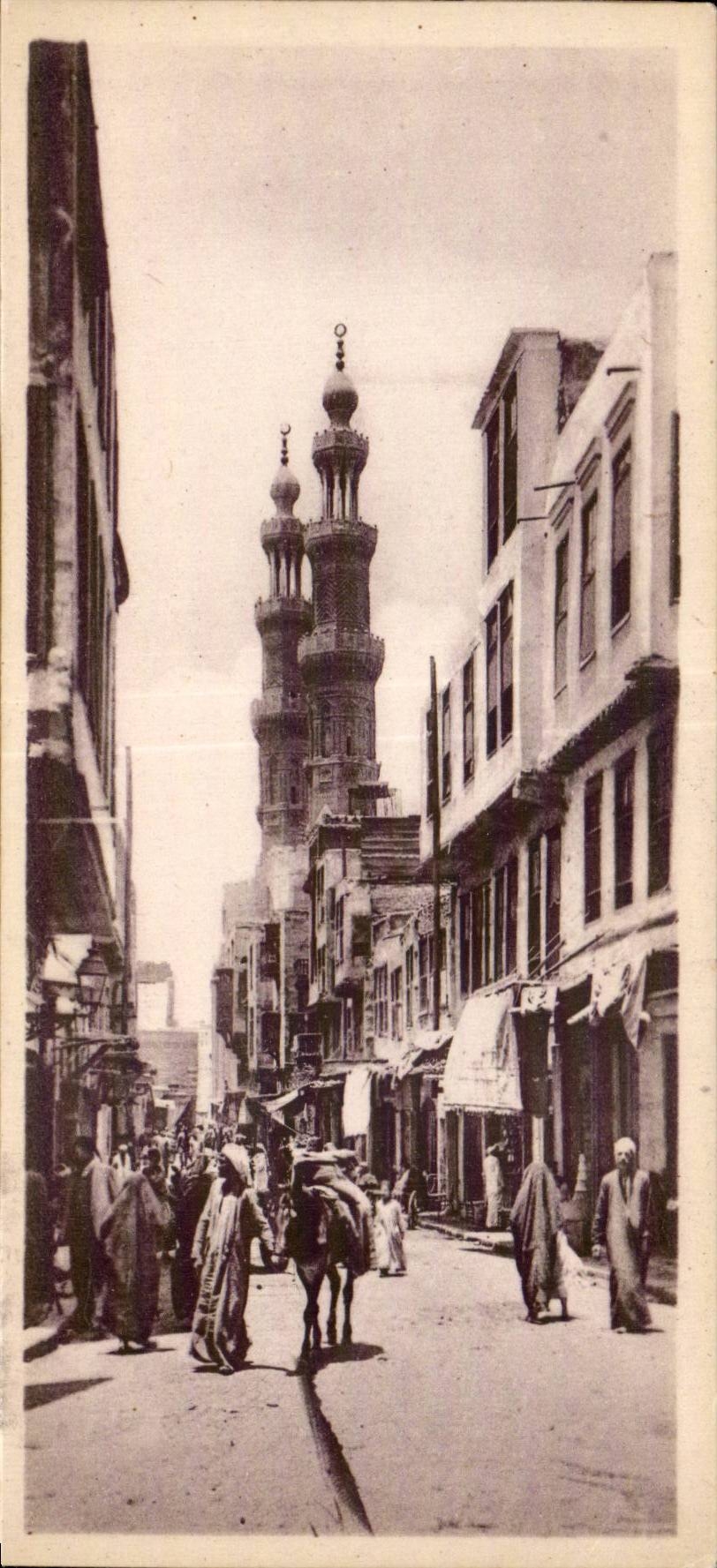 CPA Egypt Egypte Le Caire Cairo Le Derb el ahmar 