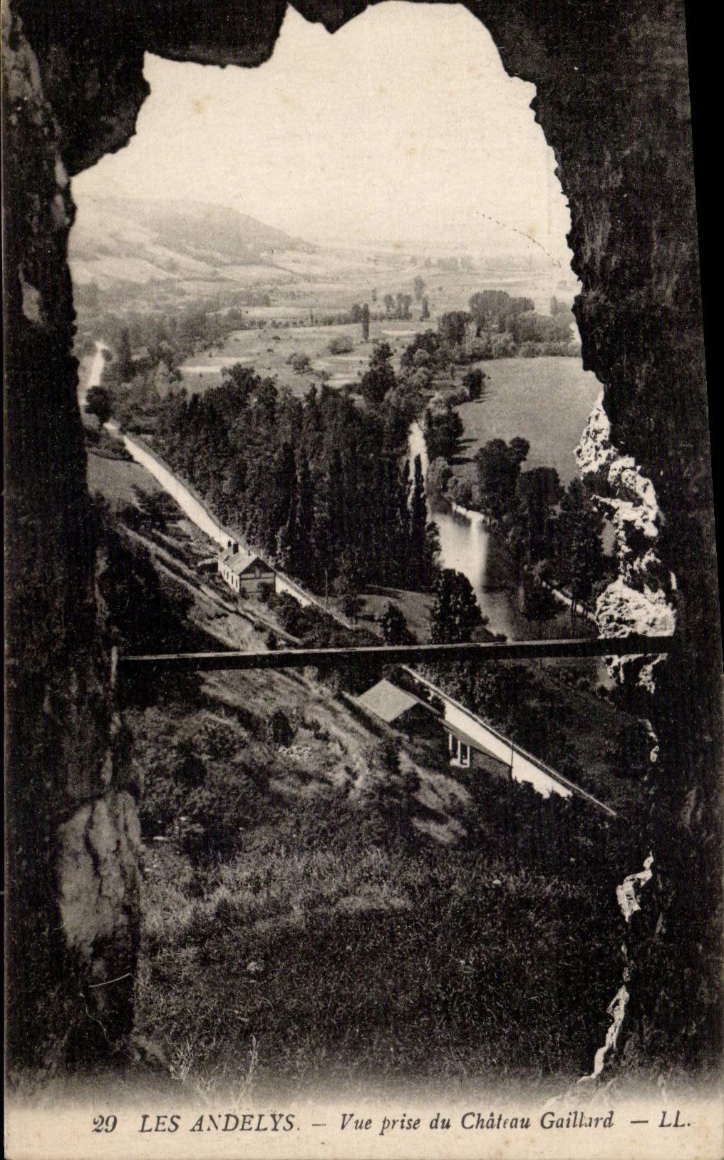 Les Andelys — Vue prise du Château Gaillard — LL. — N°29
