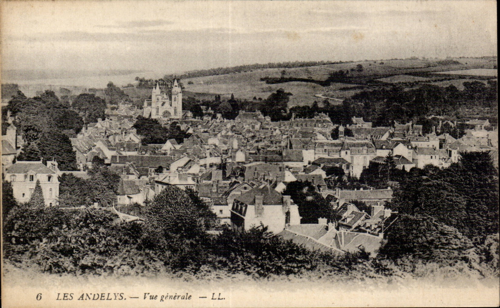 Les Andelys — Vue générale — LL.
