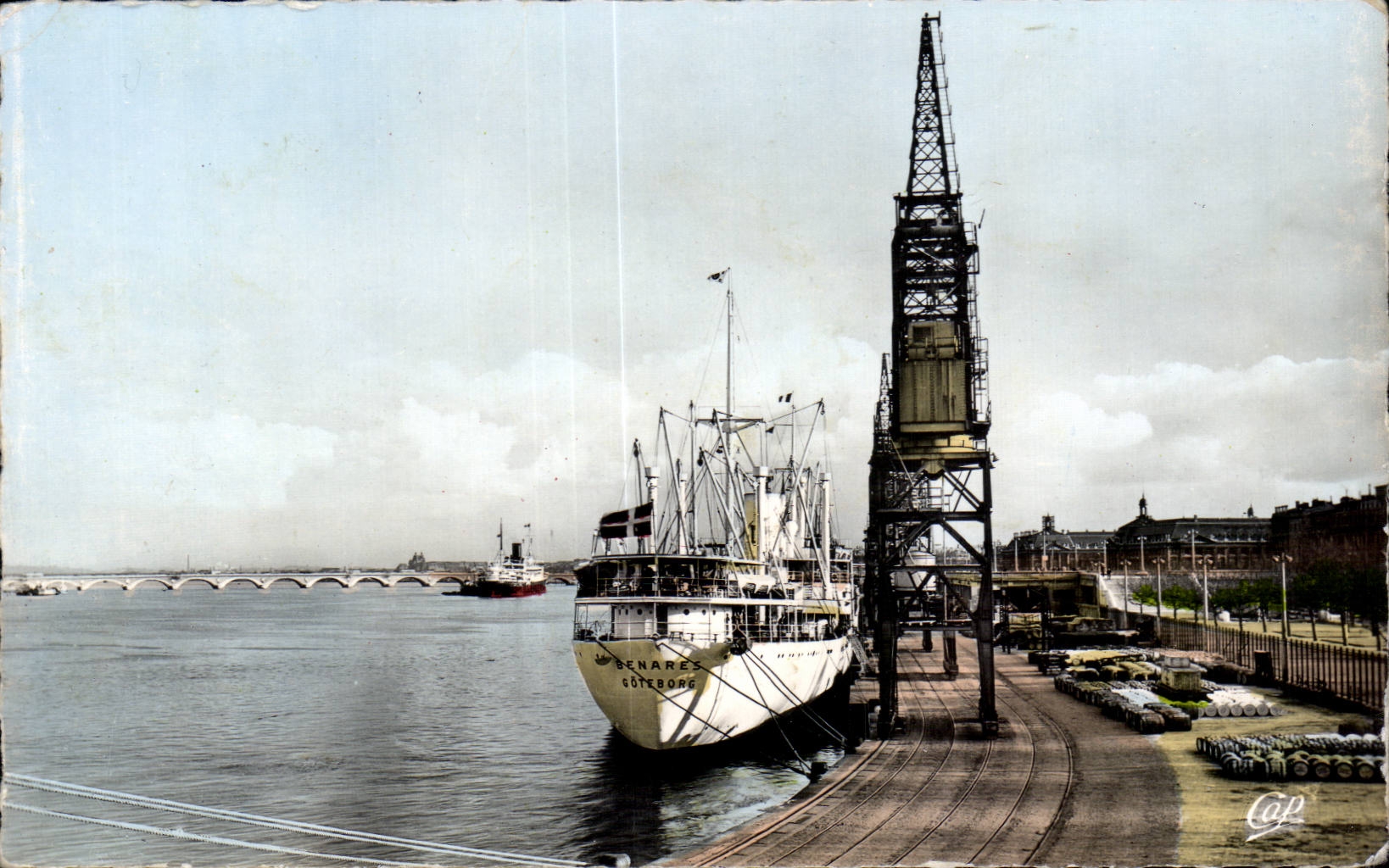CPA Bordeaux Les Appontements du Quai Louis Bateau Benares Goteborg