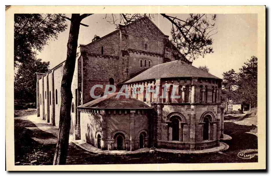 CPA Soulac sur Mer Gironde Grosse L Eglise L Abside