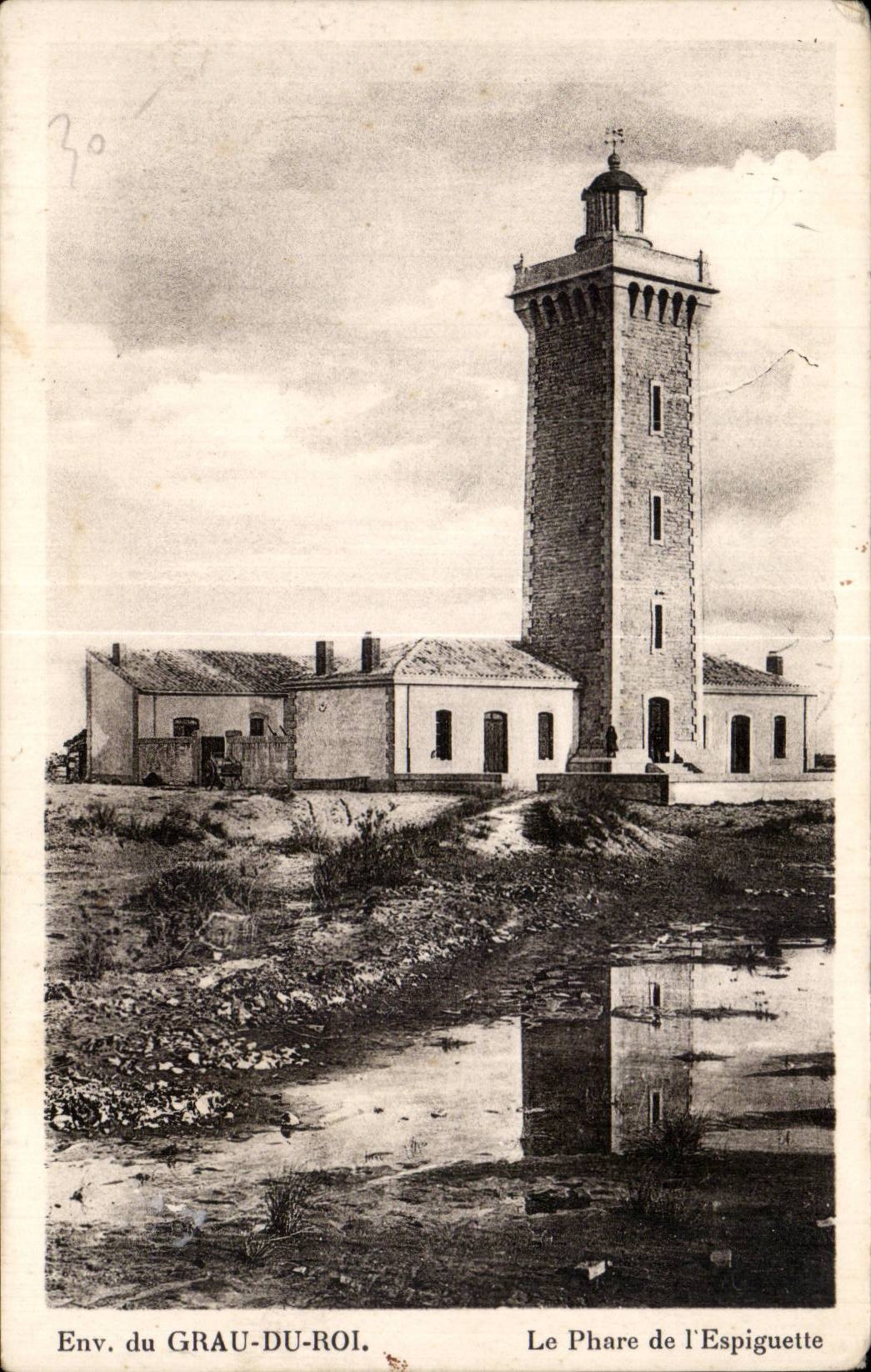 CPA Environs du Grau Du Roi Le Phare de I Espiguette