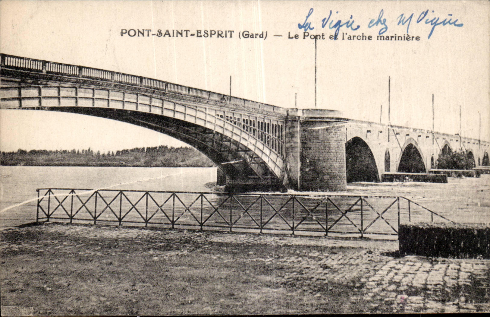 CPA Pont Saint Esprit Gard Le Pont et I arche mariniere