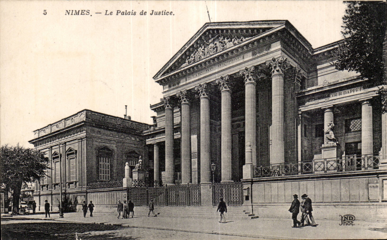 Nîmes — Le Palais de Justice — Éditeur J. Dappet