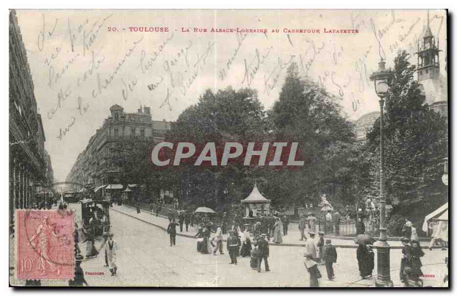 Toulouse - La Rue Alsace-Lorraine au Carrefour Lafayette