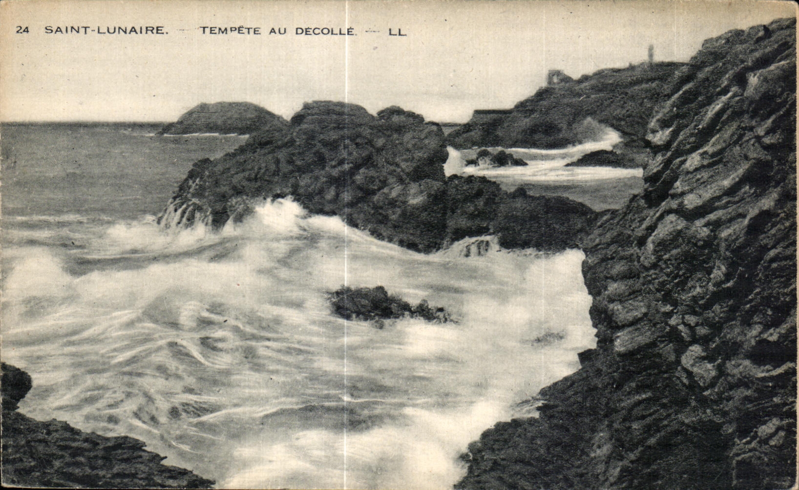 CPA Saint Lunaire Tempete Au Decolle