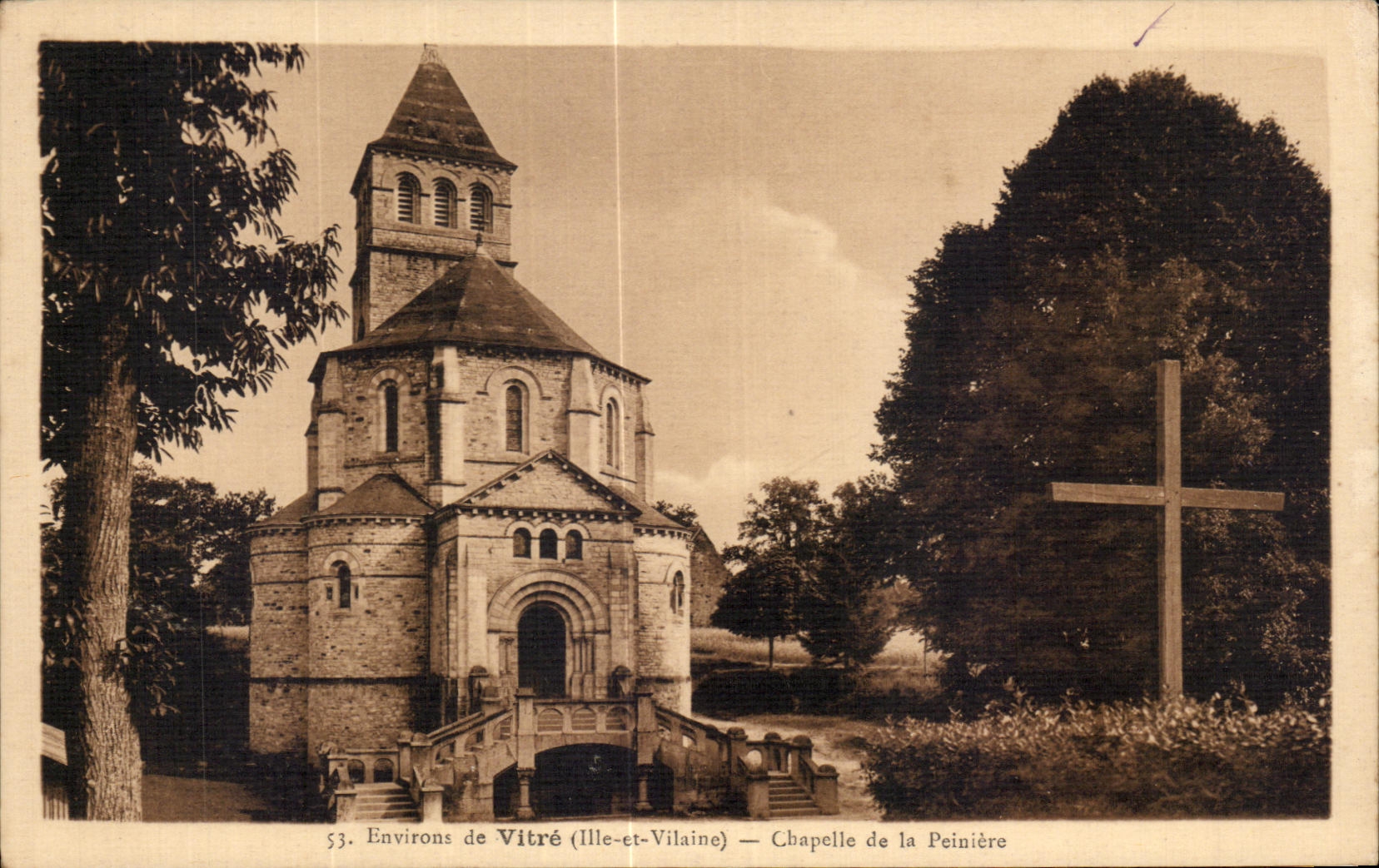 CPA Environs de Vitre (Ille et Vilaine) Chapelle de la Peiniere