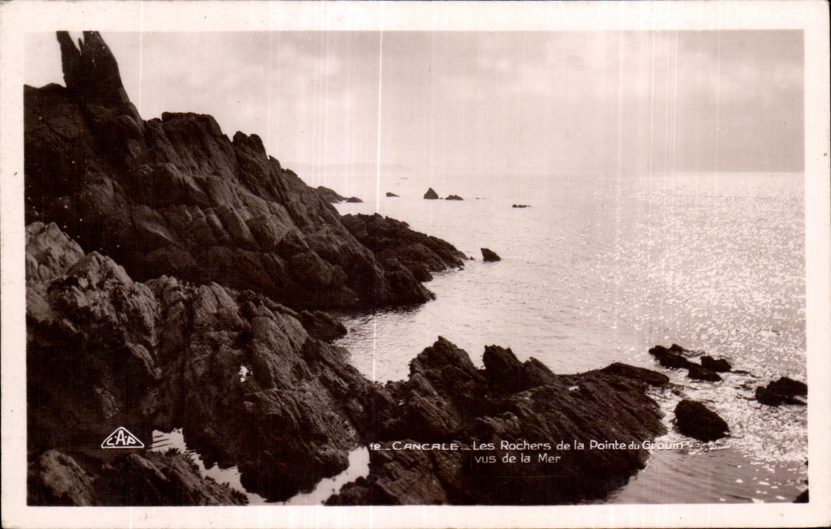 Cancalé — Les Rochers de la Pointe du Grouin vus de la Mer — C.A.A.