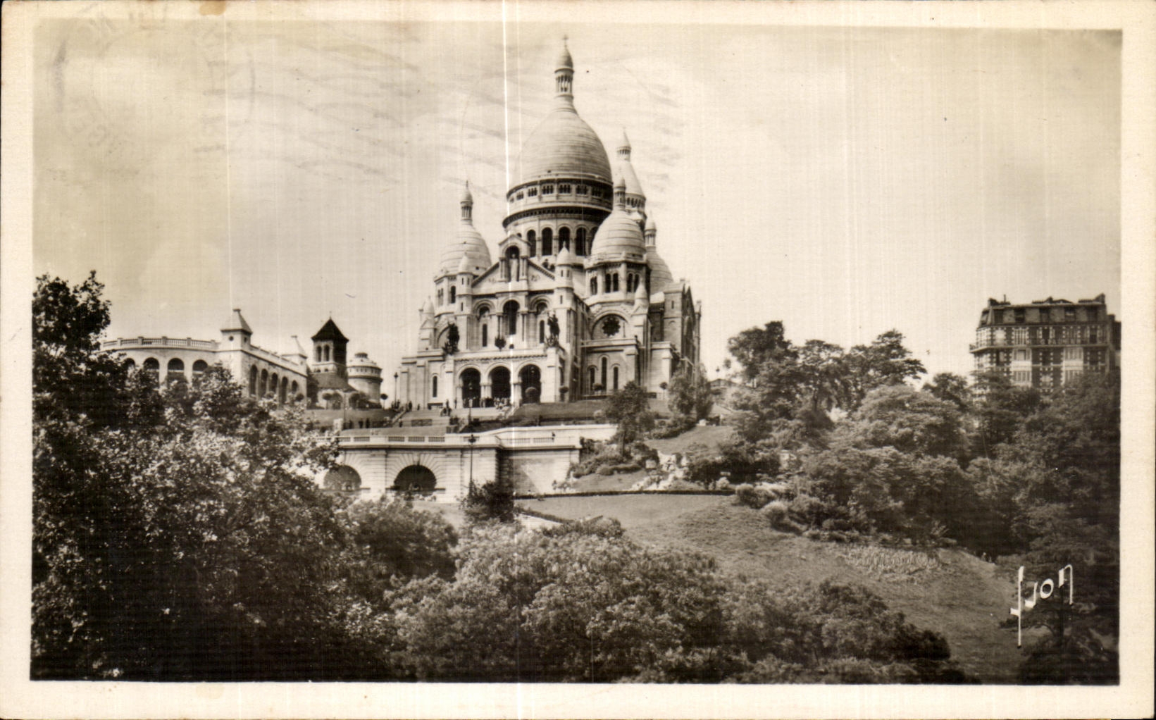 Basilica of the Sacred Heart — Montmartre — Jjon
