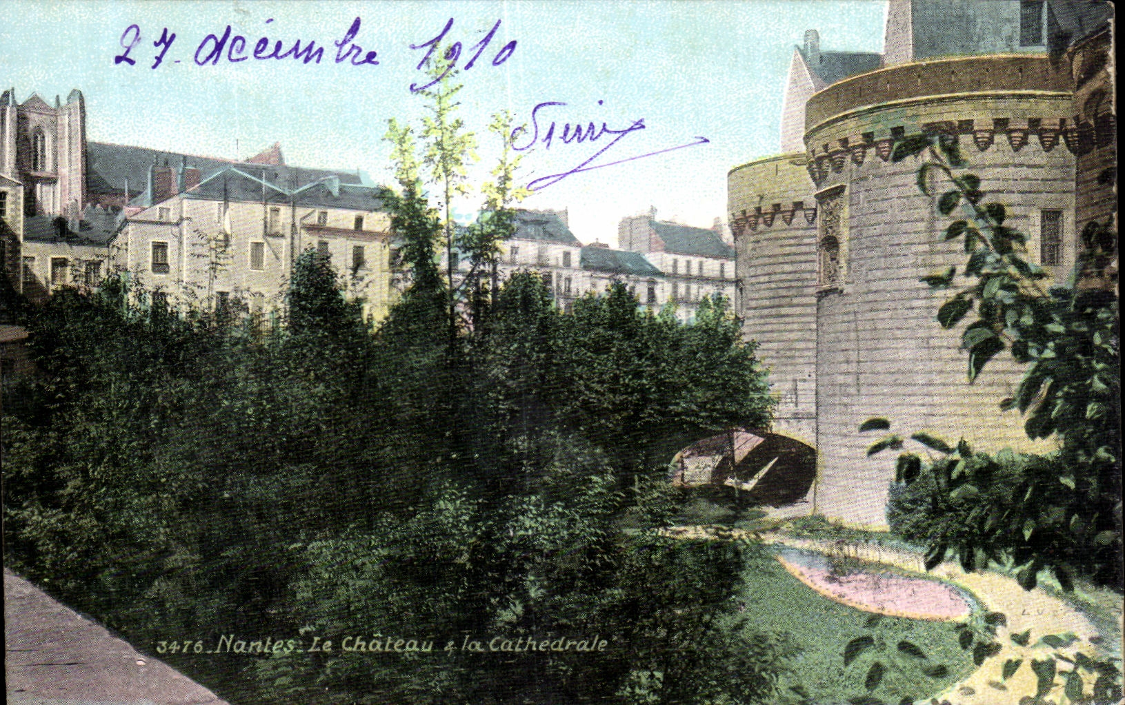 CPA Nantes Le Chateau La Cathedrale
