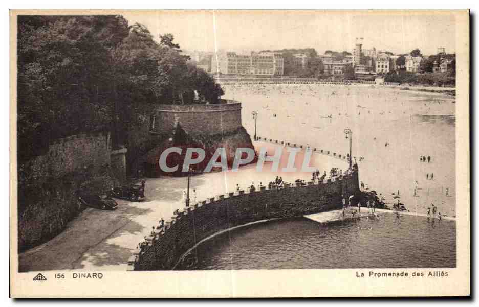 CPA Dinard la Promenade des Ailies