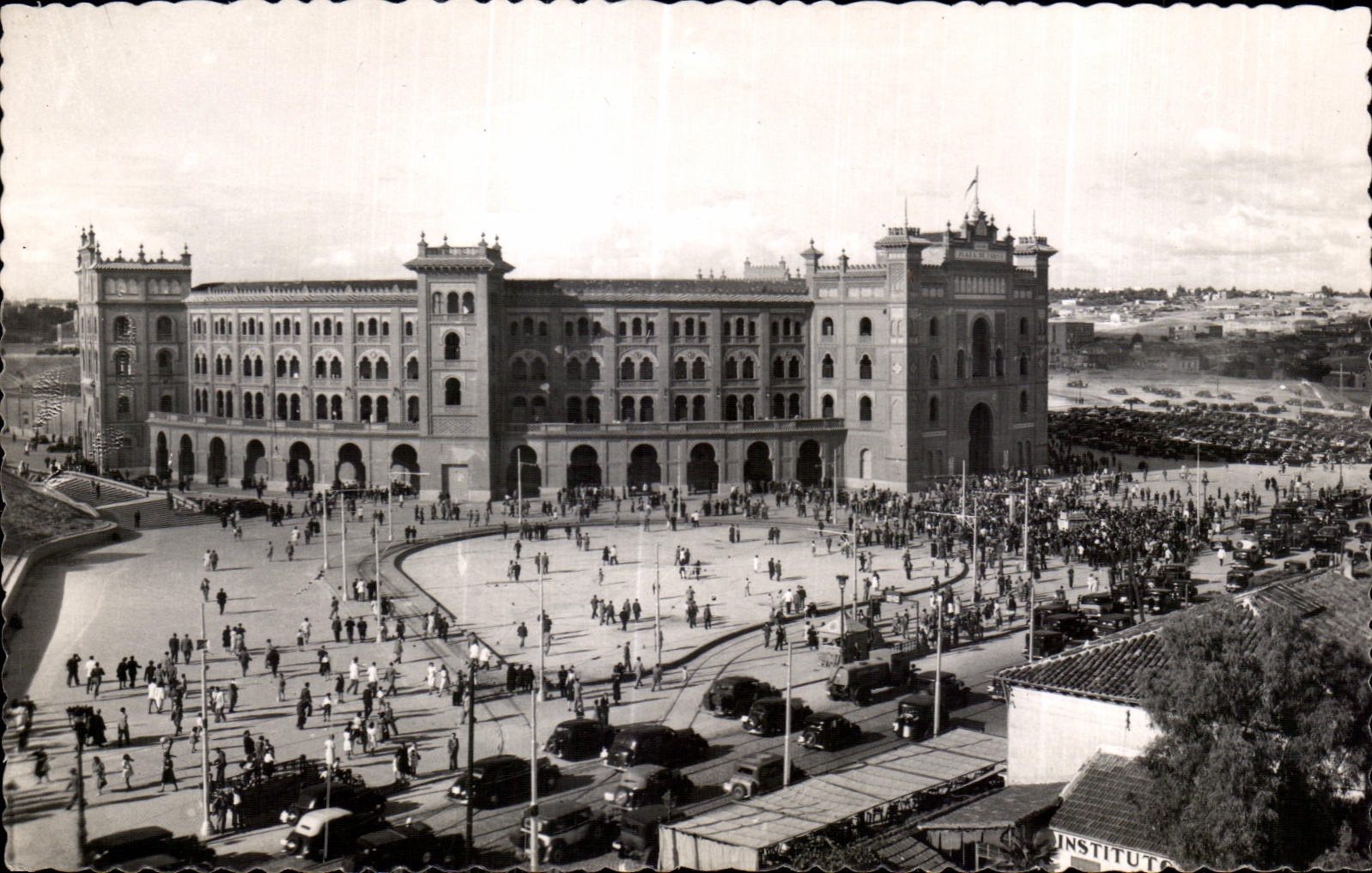 Madrid — Plaza de Toros Monumental — Éditions García y Rrabella, n° 92