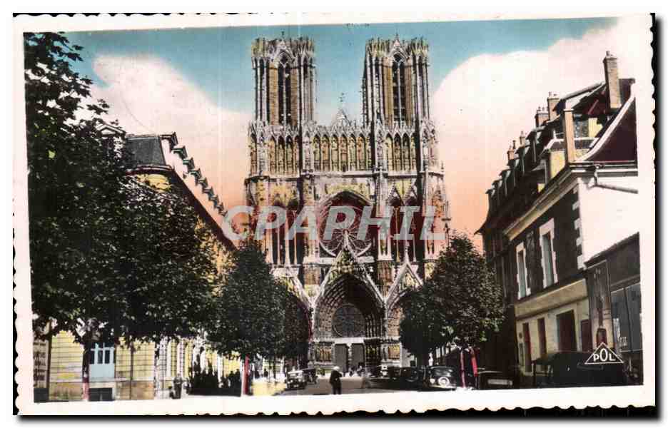 CPA Reims Rue J D Rockefeller J et la Cathedrale