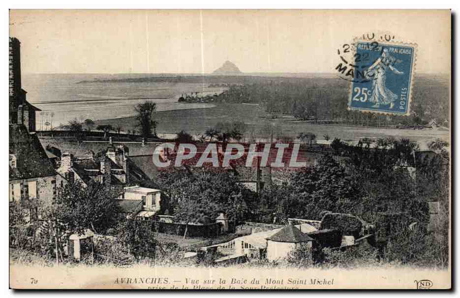 Avranches — Vue sur la Baie du Mont Saint Michel — prise de la Place des Posteatures