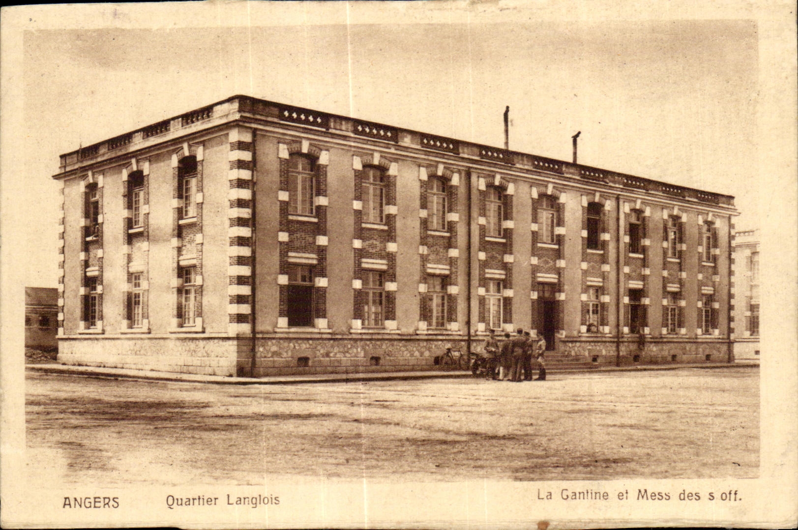CPA Angers Quarlier Langlois La Gantine et Mess des officiers Militaria 