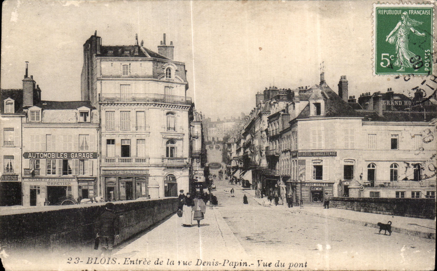 CPA Blois Entree de la vueDenis Papin Vue de Pont