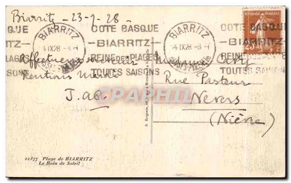 Plage de Biarritz — Le Bain de Soleil — R. Bergarin, n°12377 — Back