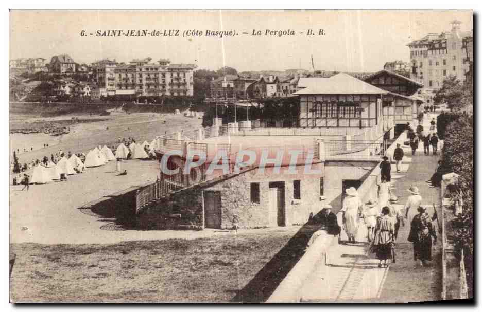 CPA Saint Jean de Luz (Cote Basque) La Pergola