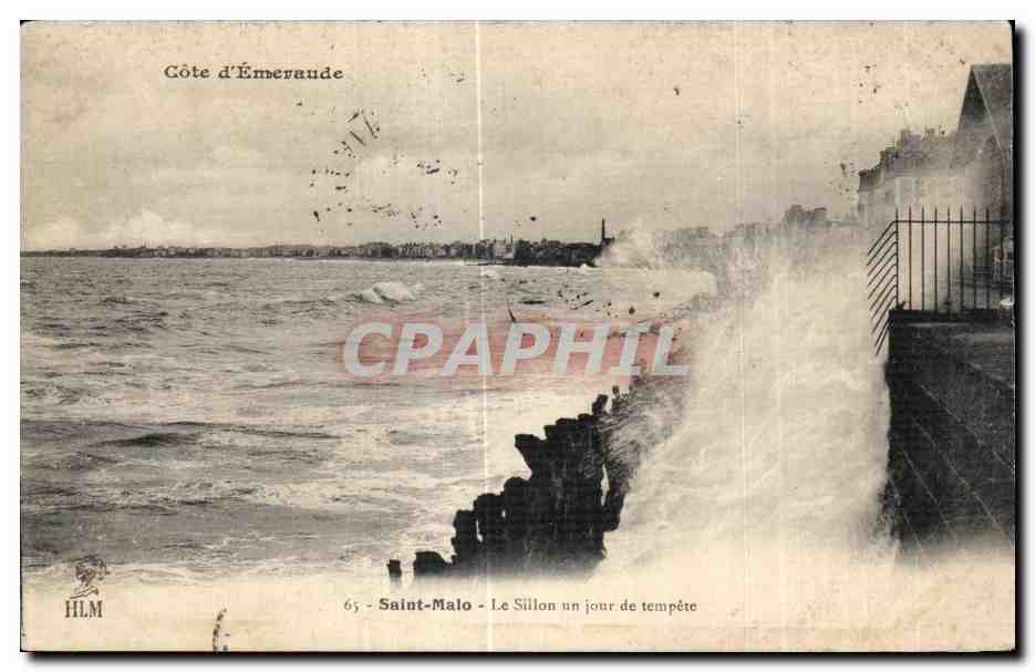 CPA Cote d Emeraude Saint Malo Le Sillon un jour de tempete