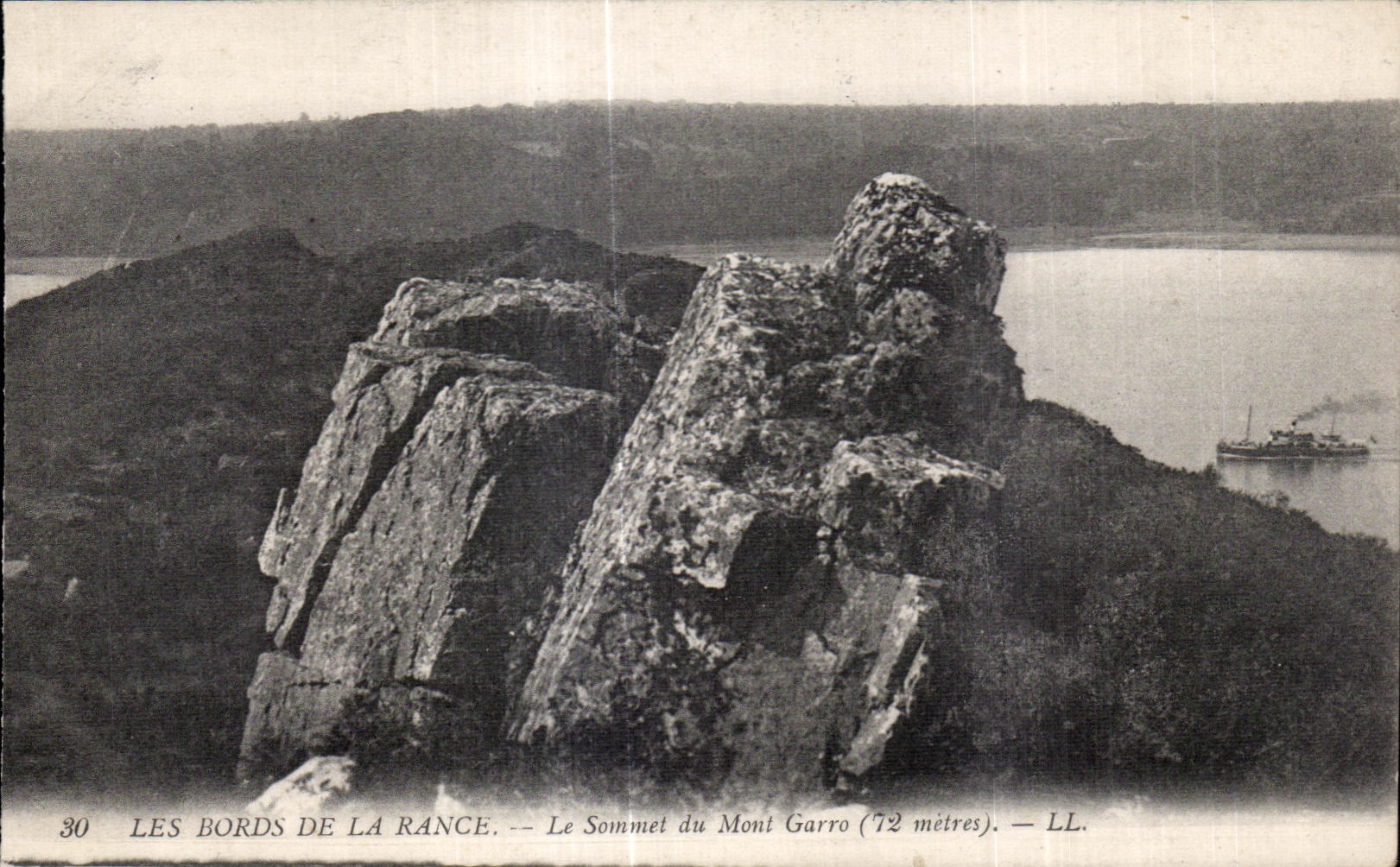 Les Bords de la Rance — Le Sommet du Mont Garro (72 mètres) — LL