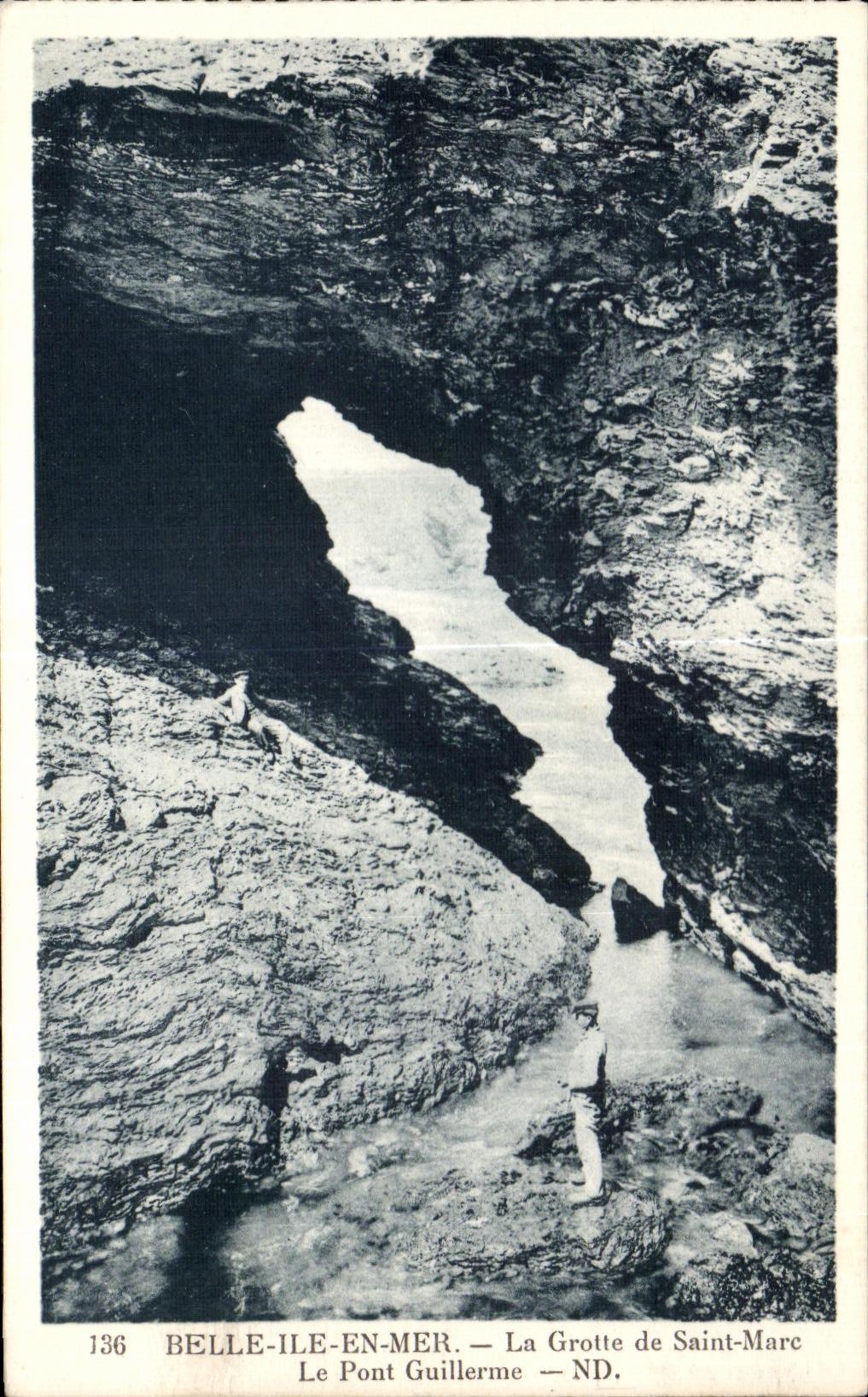 Belle-Île-en-Mer — Le Pont Guillerme — La Grotte de Saint-Marc — ND.