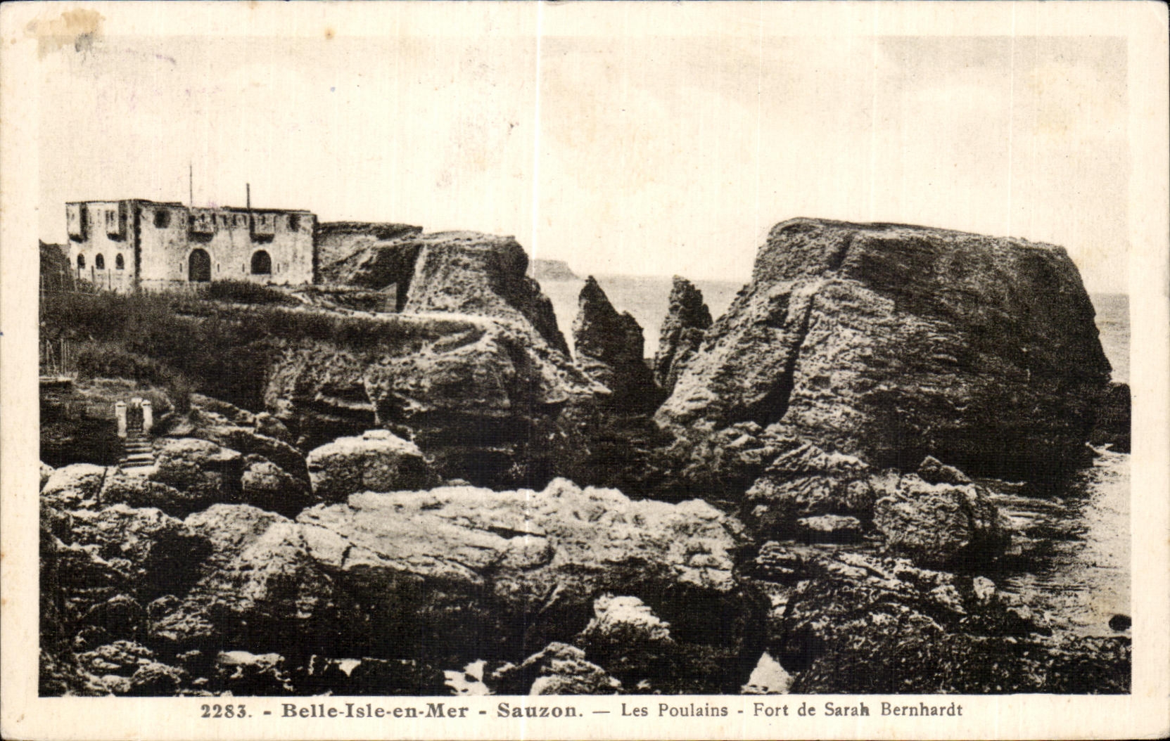 Belle-Île-en-Mer - Sauzon - Les Poulains - Fort de Sarah Bernhardt