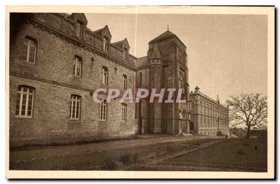 Abadía de Nuestra Señora de Thymadeuc — Fachada Oeste — Bréhan-Loudéac (Morbihan)