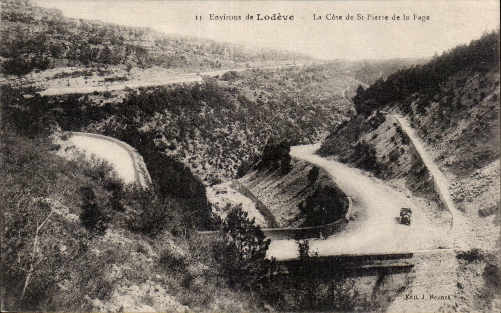 CPA Environs de Lodeve La cote de St Pierre de la Fage