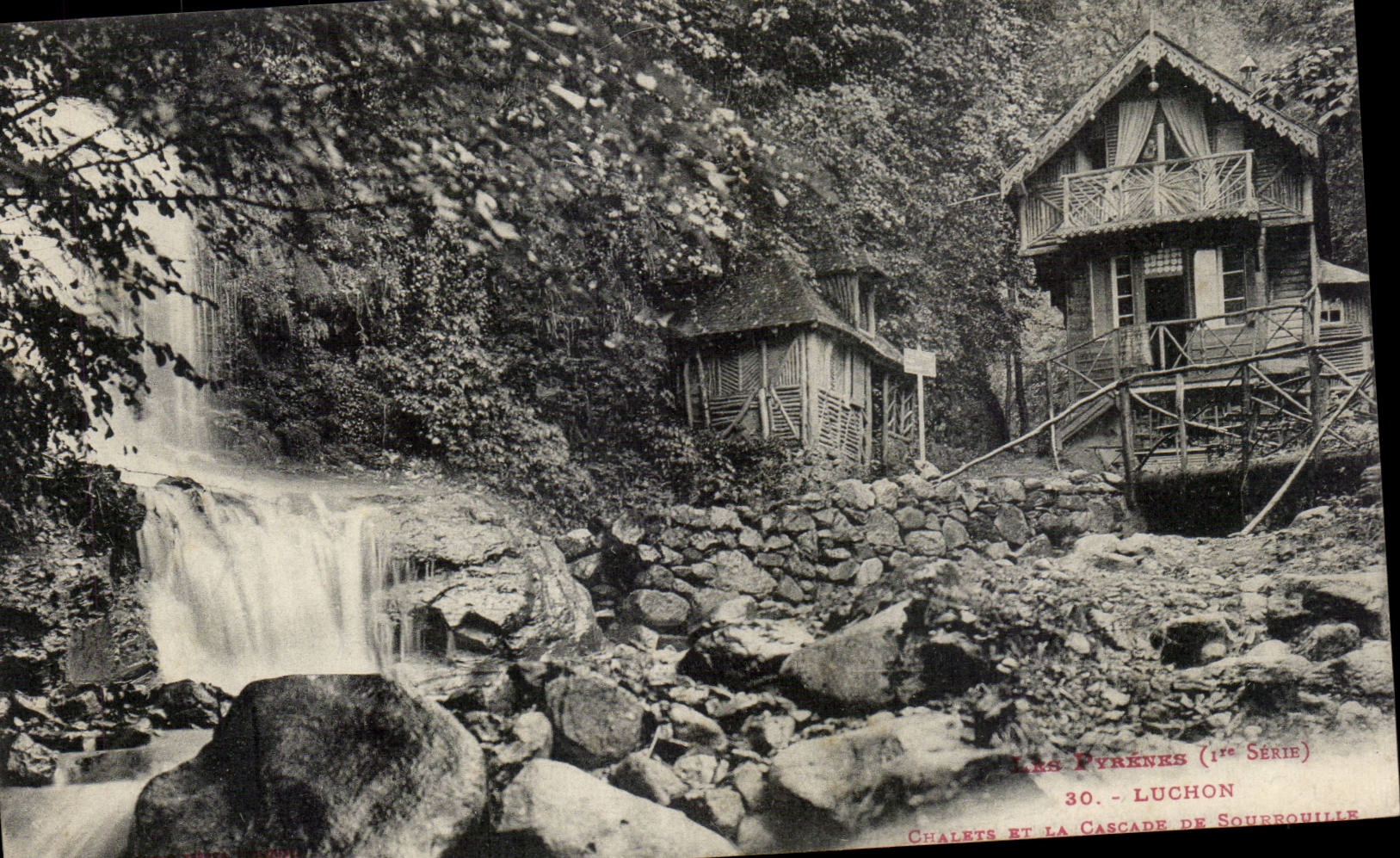 CPA Luchon Chalets et la cascade de Sourbouille