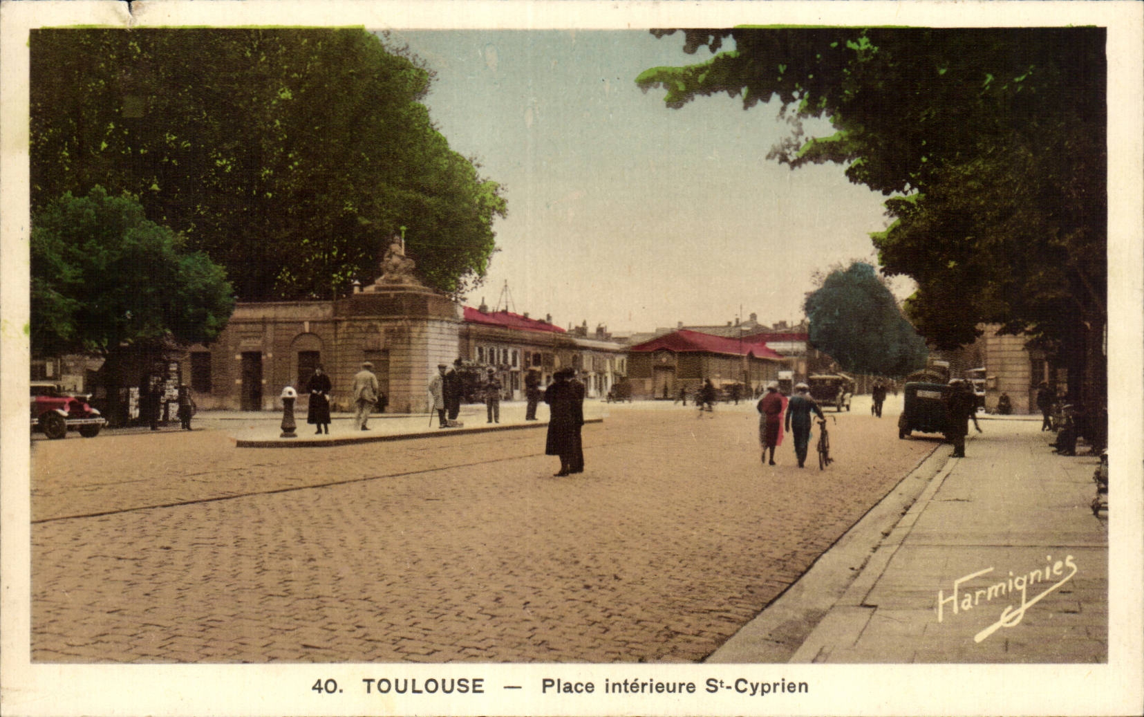 CPA Toulouse Place interieure St Cyprien