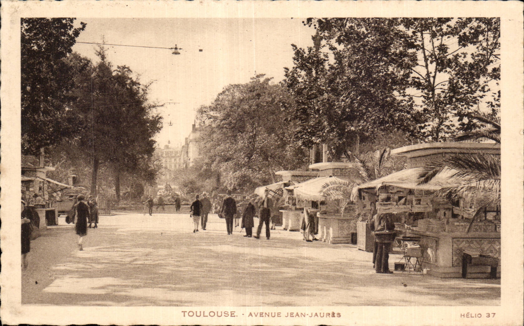 CPA Toulouse Avenue Jean Jaures