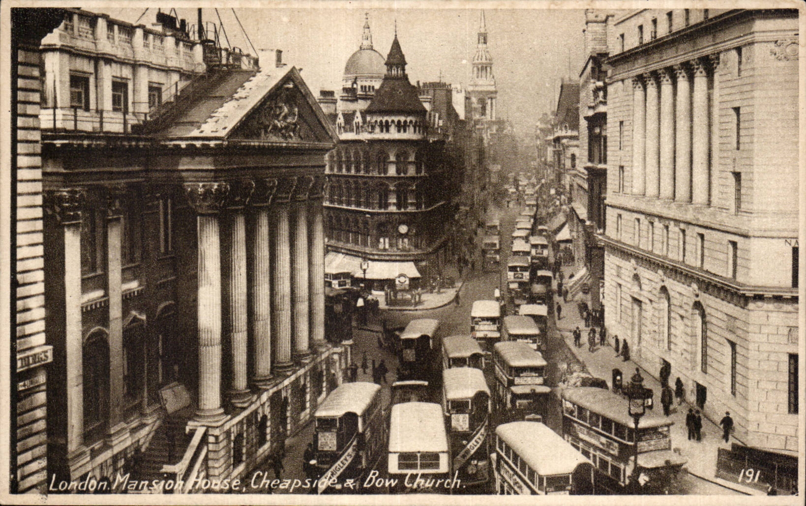 CPA Great Britain London Mansion House Cheapside   Bow church 