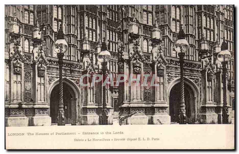 Carte Stereoscopique - London - The House of Parliment - Entrance to the Lords - CPA 