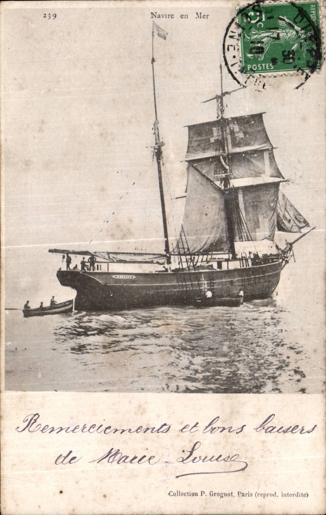 CPA Bateau Navire en Mer Voilier 