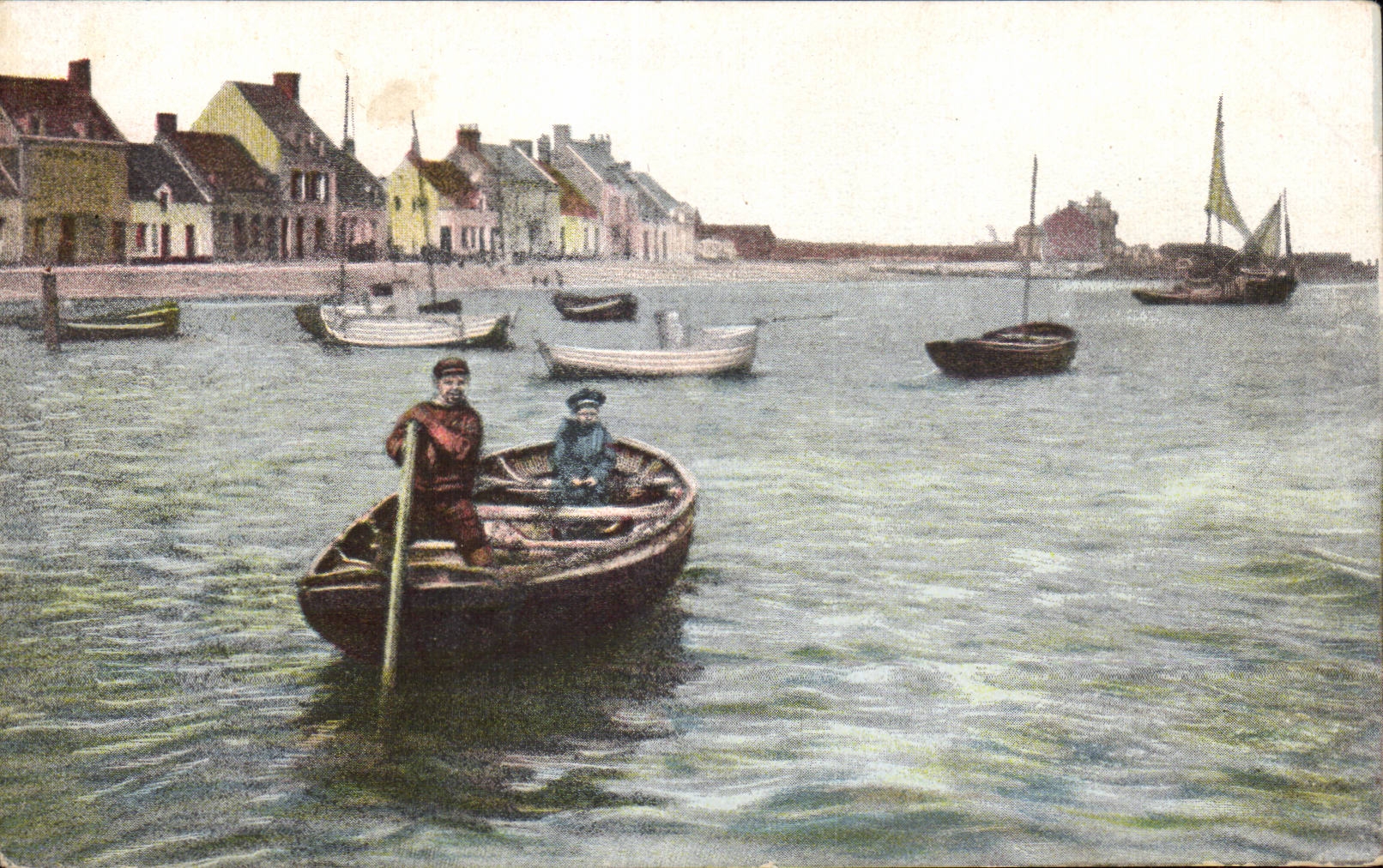 CPA Bateau En Pleine Mer Barque de peche 