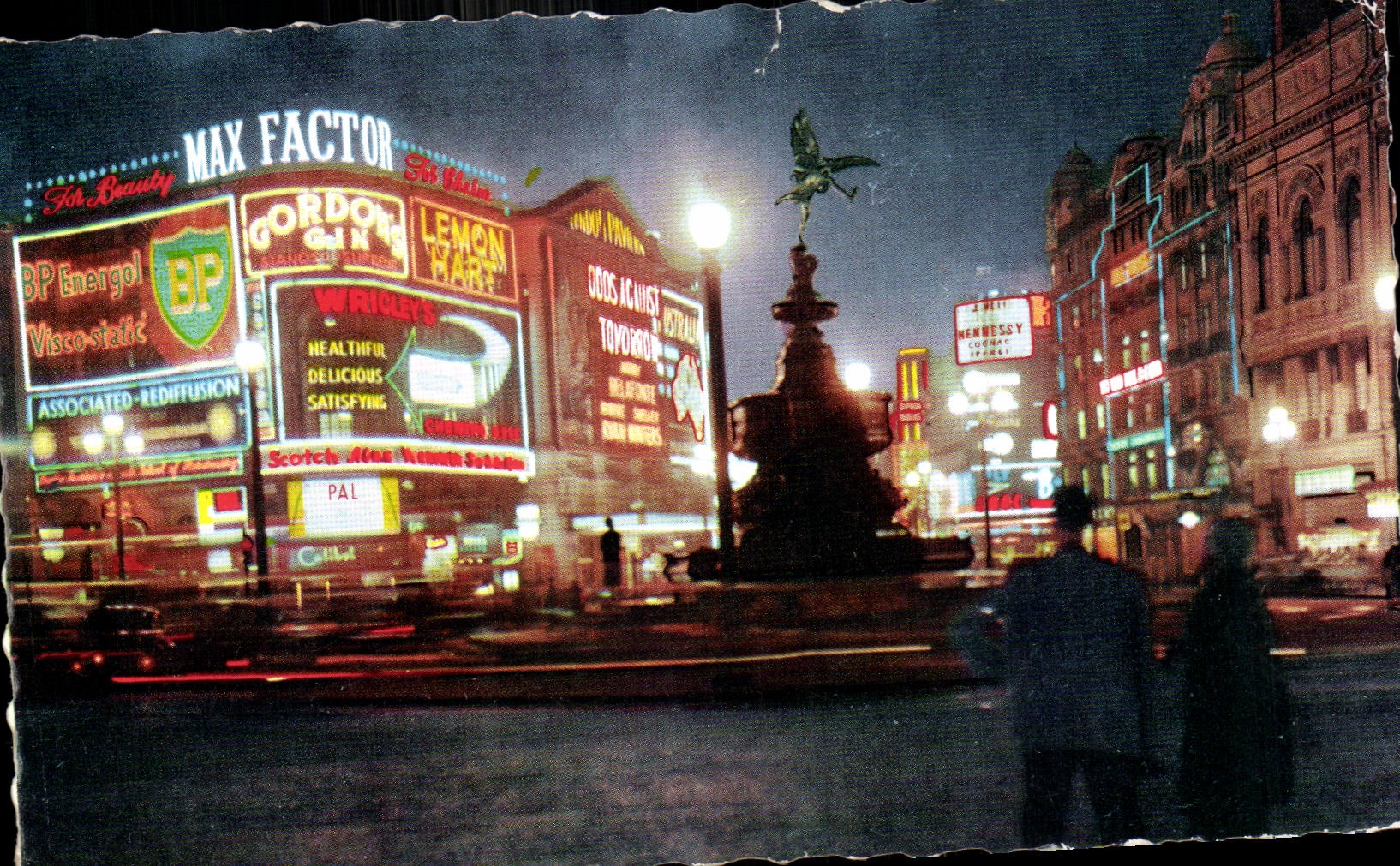 CPA Piccadilly Circus by Night London