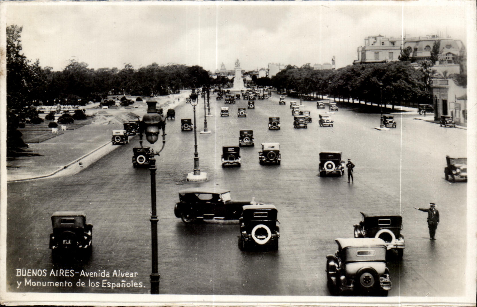 Buenos Aires — Avenida Alvear and Monumento de los Españoles — CPAPHIL