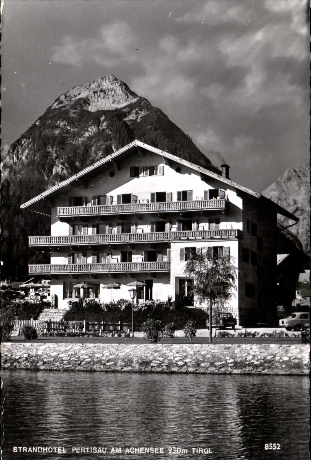 Strandhotel Pertisau am Achensee — 930m Tirol — éditeur Leopold Heiss, n° 8552