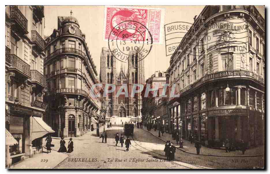 CPA Bruxelles La Rue et L Eglise Sainte Gudule 