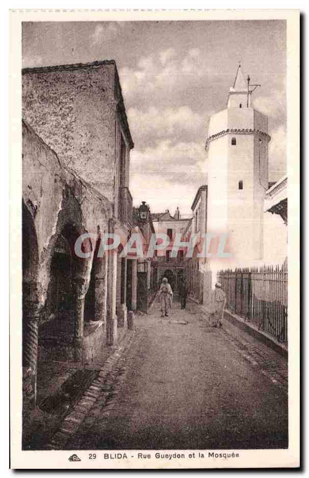 CPA Algerie BLIDA - Rue Gueydon et la Mosquee
