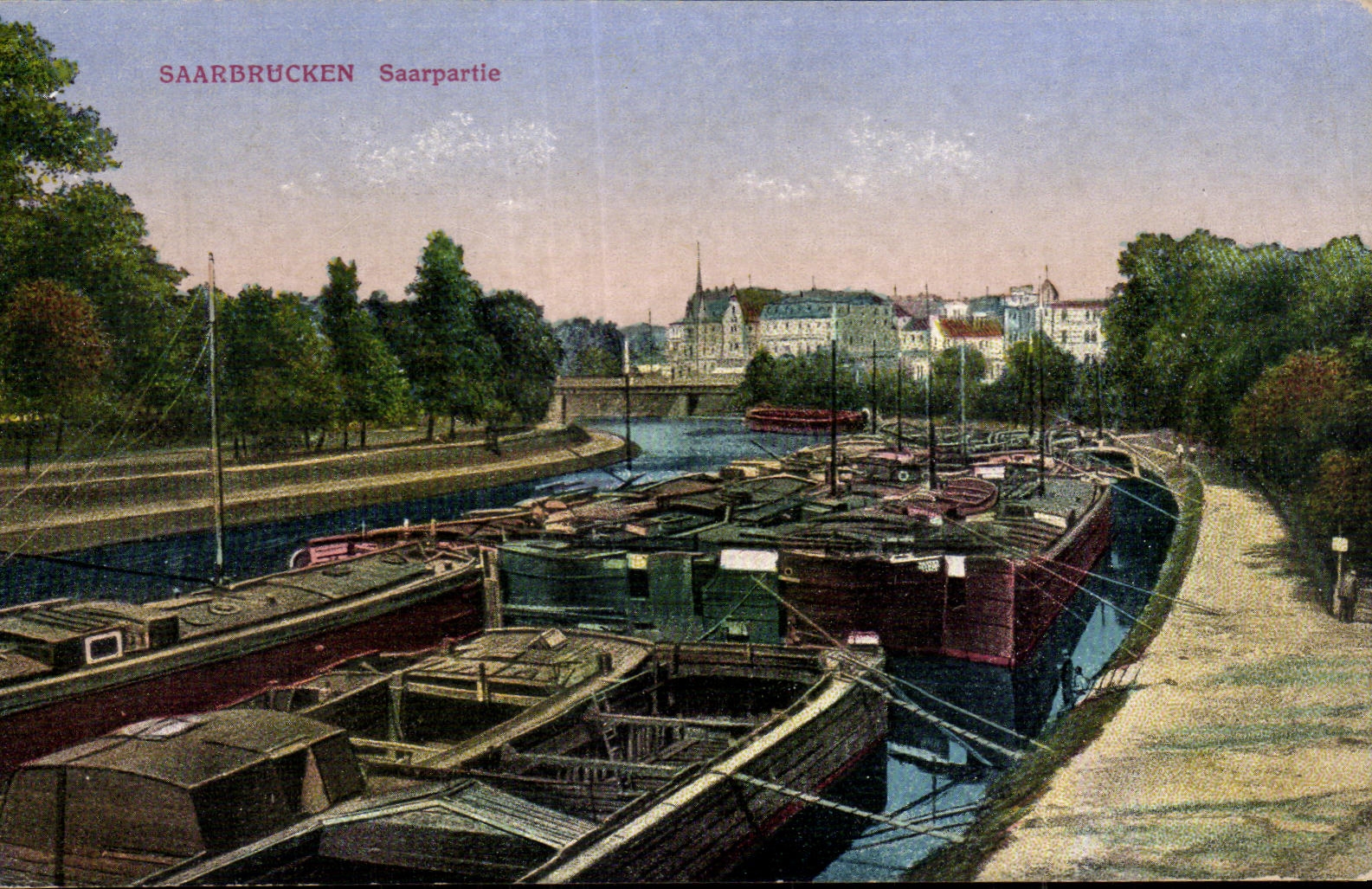 CPA Saarbrucken Saarpartie Bateau Peniches