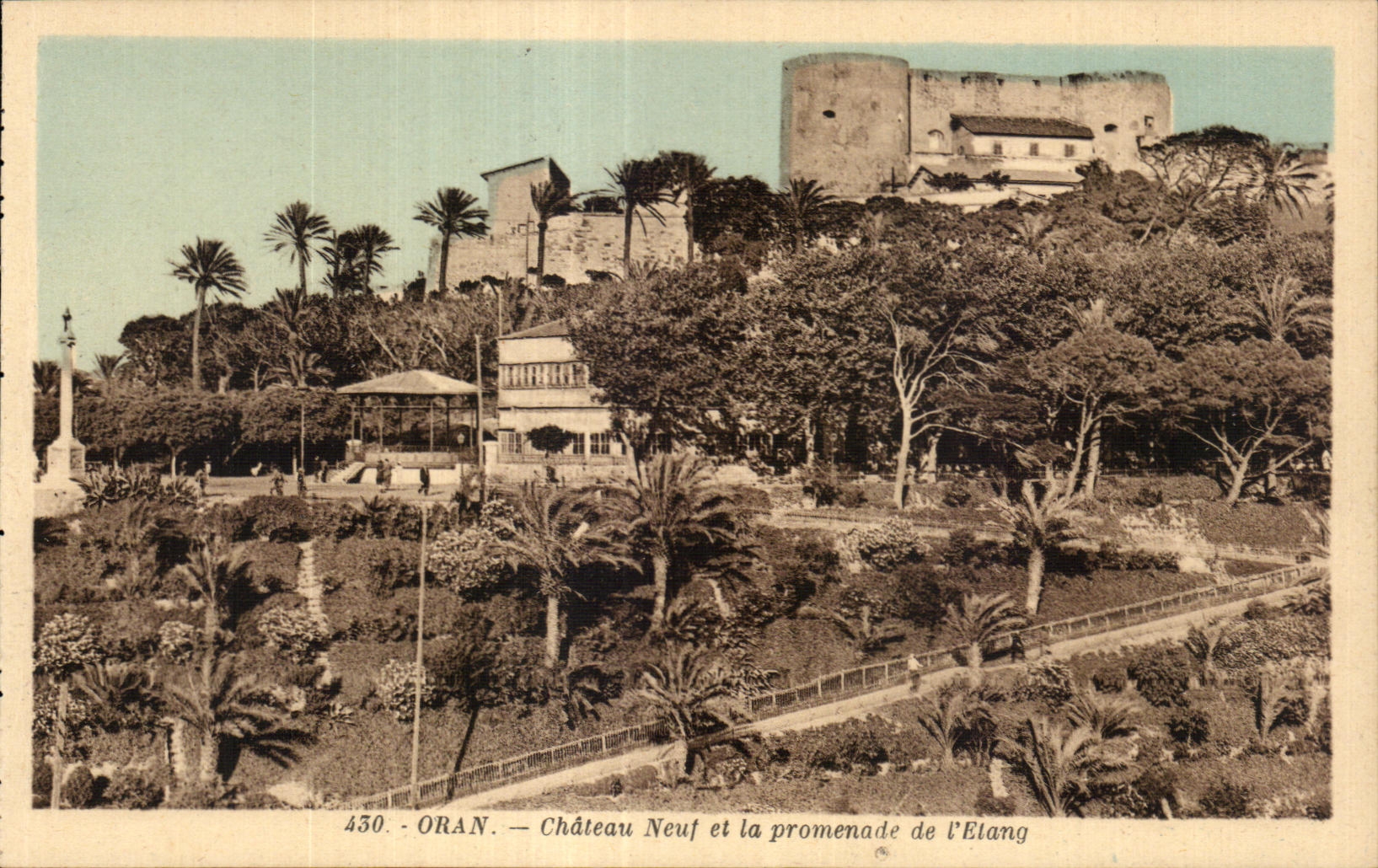 Oran — Château Neuf et la promenade de l'Élan