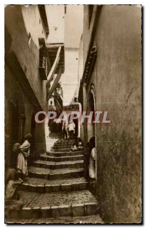 Rue en escalier à Marrakech — éditeur CPAPHIL, n° de série non visible
