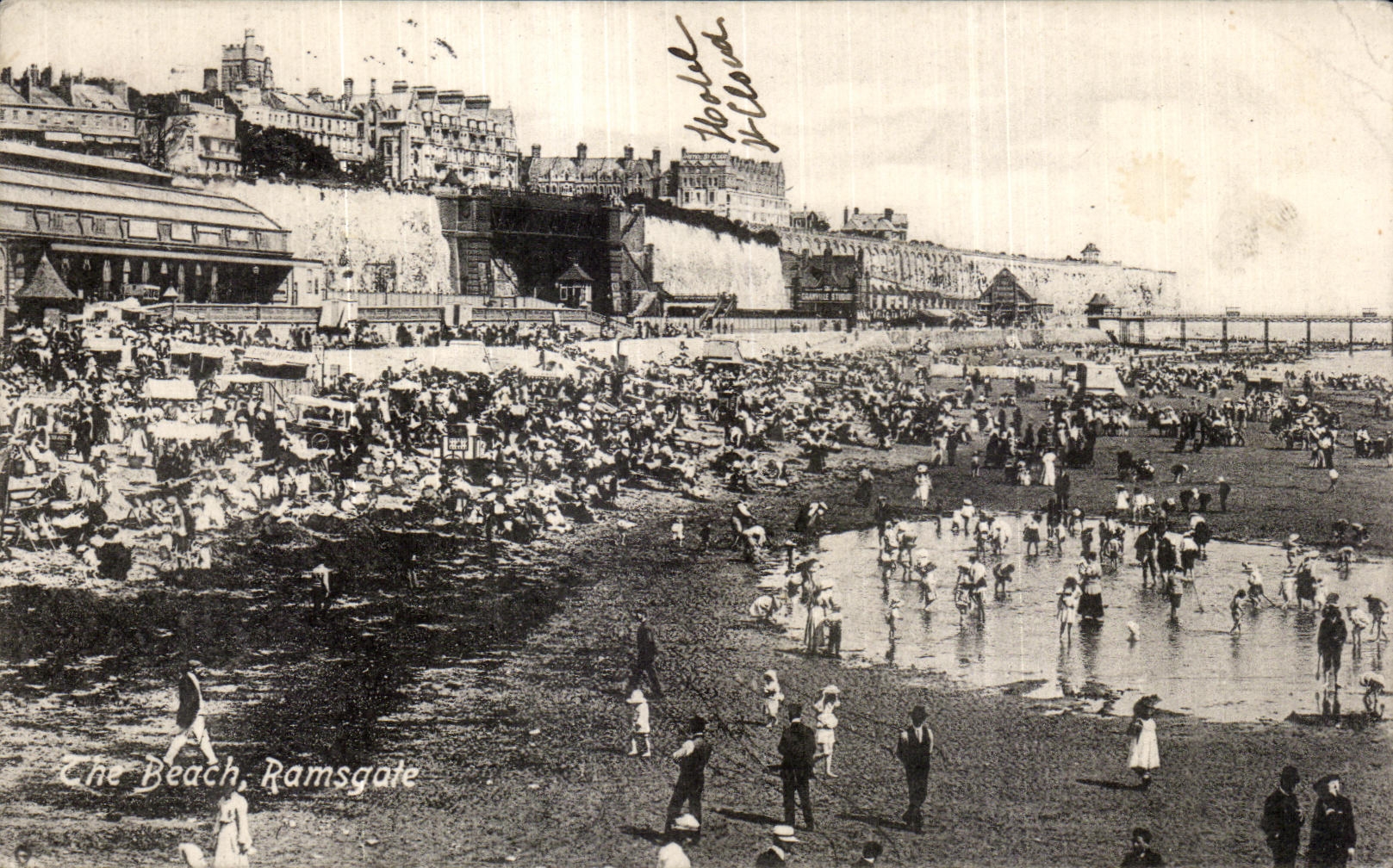 La plage de Ramsgate — vue animée — éditeur non identifié