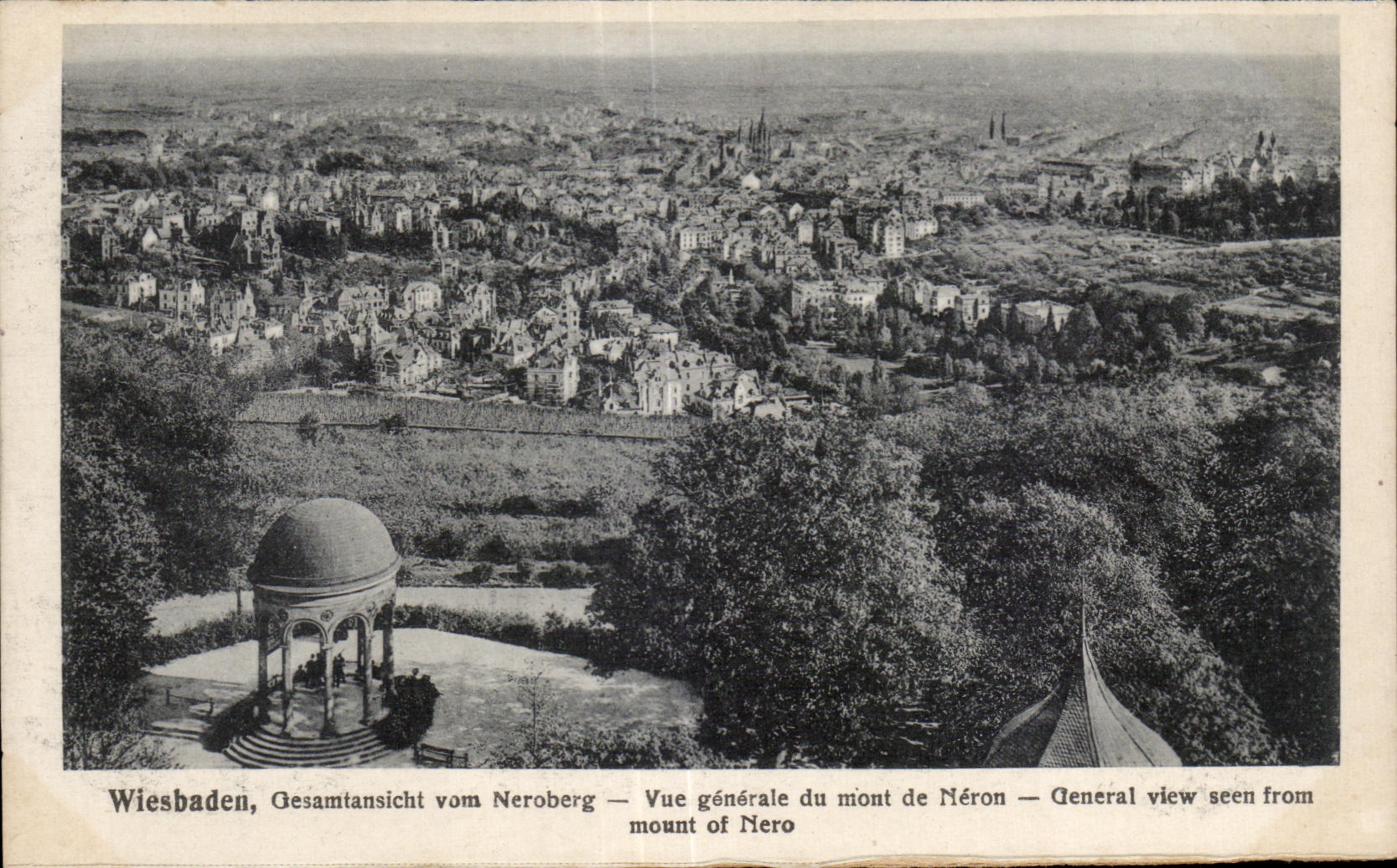 CPA Wiesbaden Gesamtansicht vom Neroberg Vue generale du mont de Neron General view seen from mount of Nero