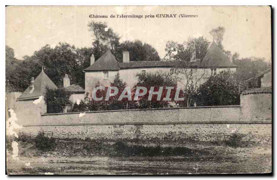 CPA Civray (Vienne) Chateau de I Hermitage 