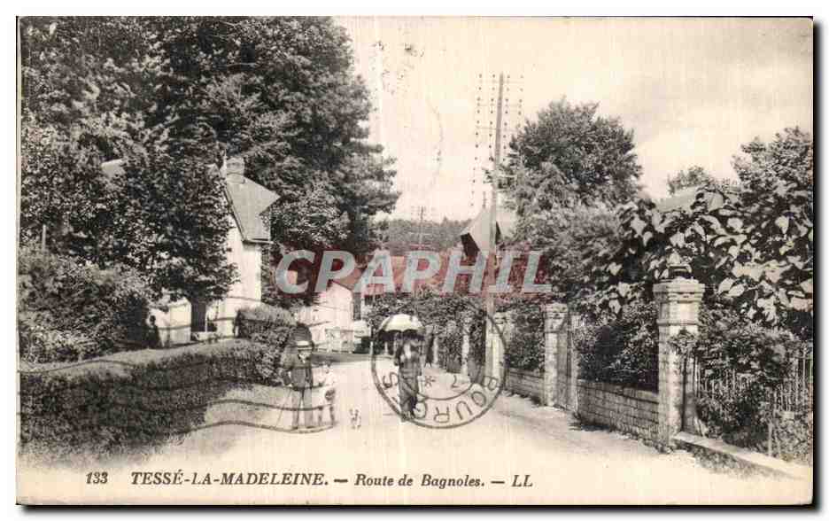 CPA Tesse la madeleine route de bagnoles