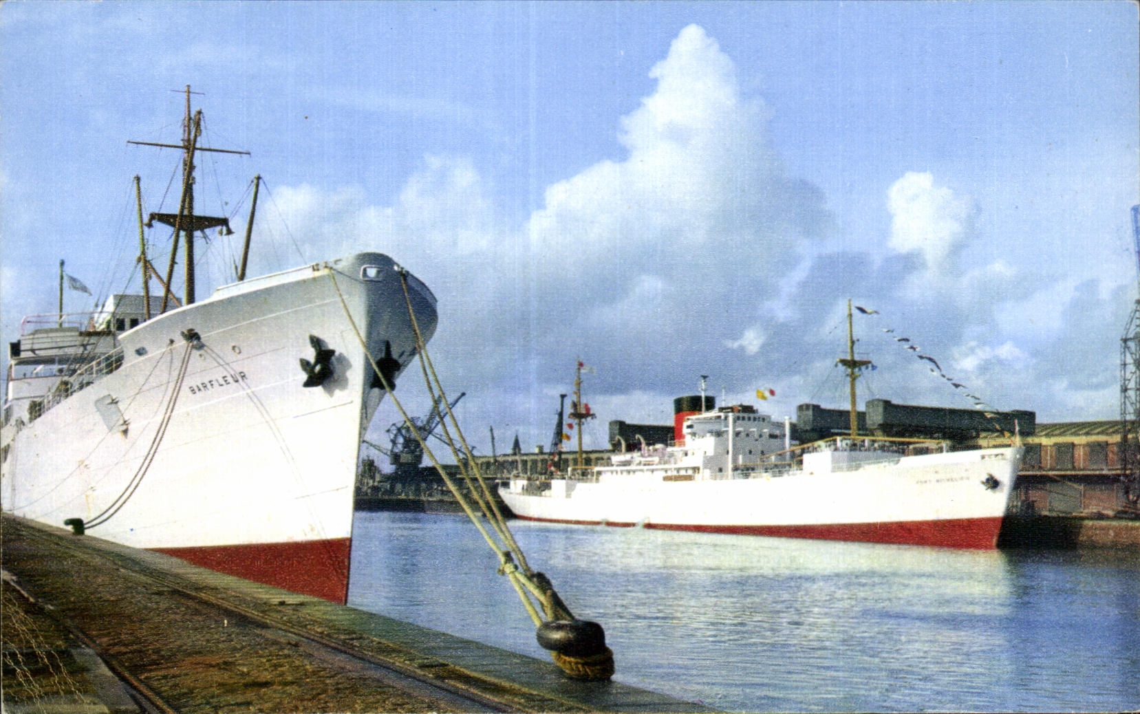 Fort Richelieu — Bananiers dans le port de Dieppe — Édité par le Comité National de l'Enfance