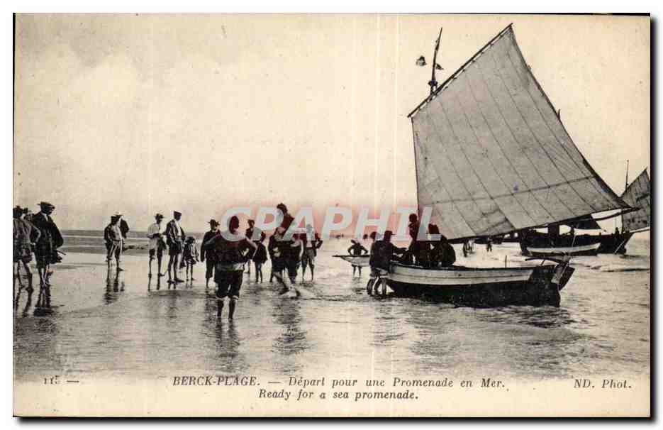 CPA BERCK-PLAGE - Depart pour une Promenade en Mer - ND Phot - Ready for a sea promenade 