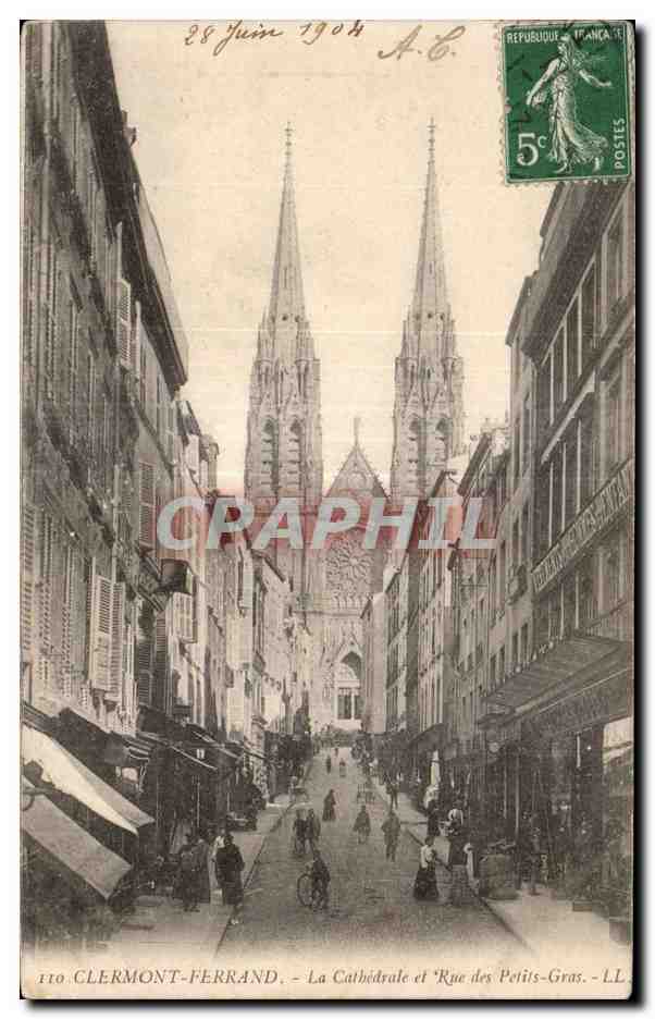 Clermont-Ferrand — La Cathédrale et Rue des Petits-Gras — LL